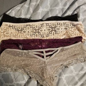 Lacy panties 4 pair